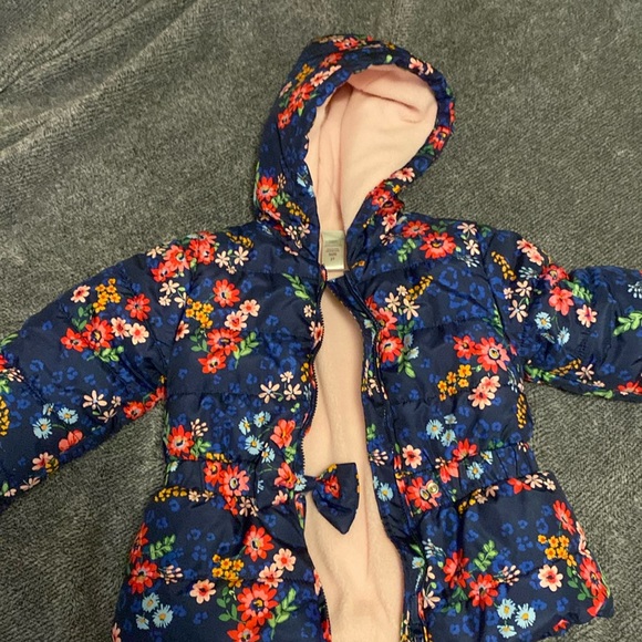 Girls warm coat 2t - Picture 2 of 2